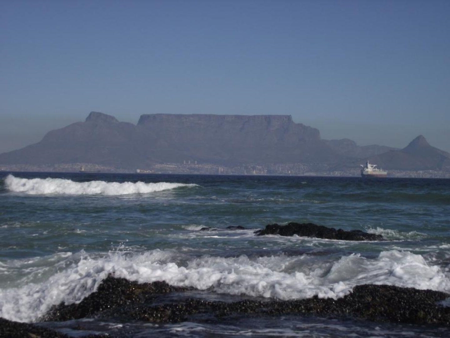 2 Bedroom Property for Sale in Beachfront Western Cape